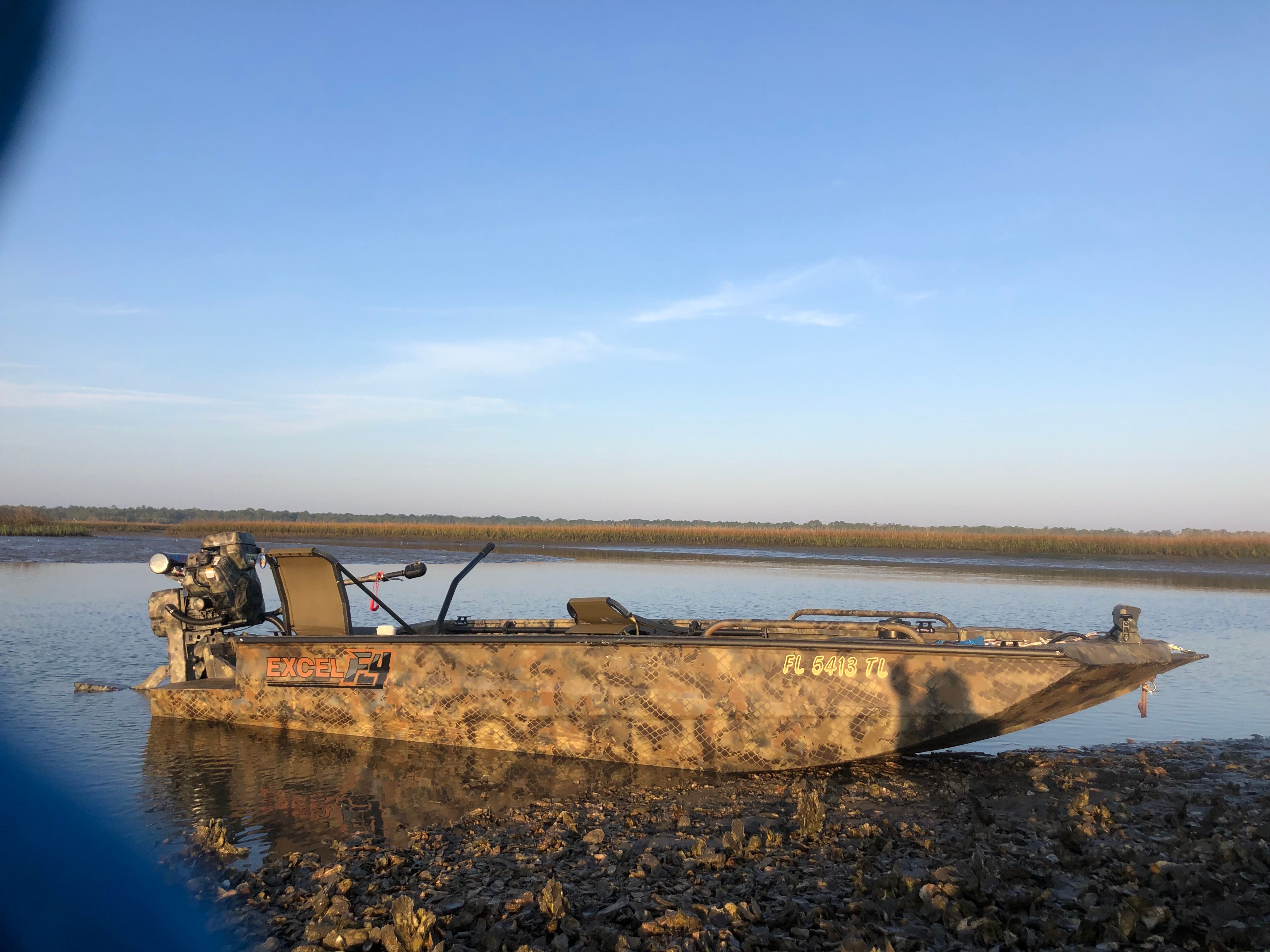 2023 Excel 1754 F4 Shallow Water