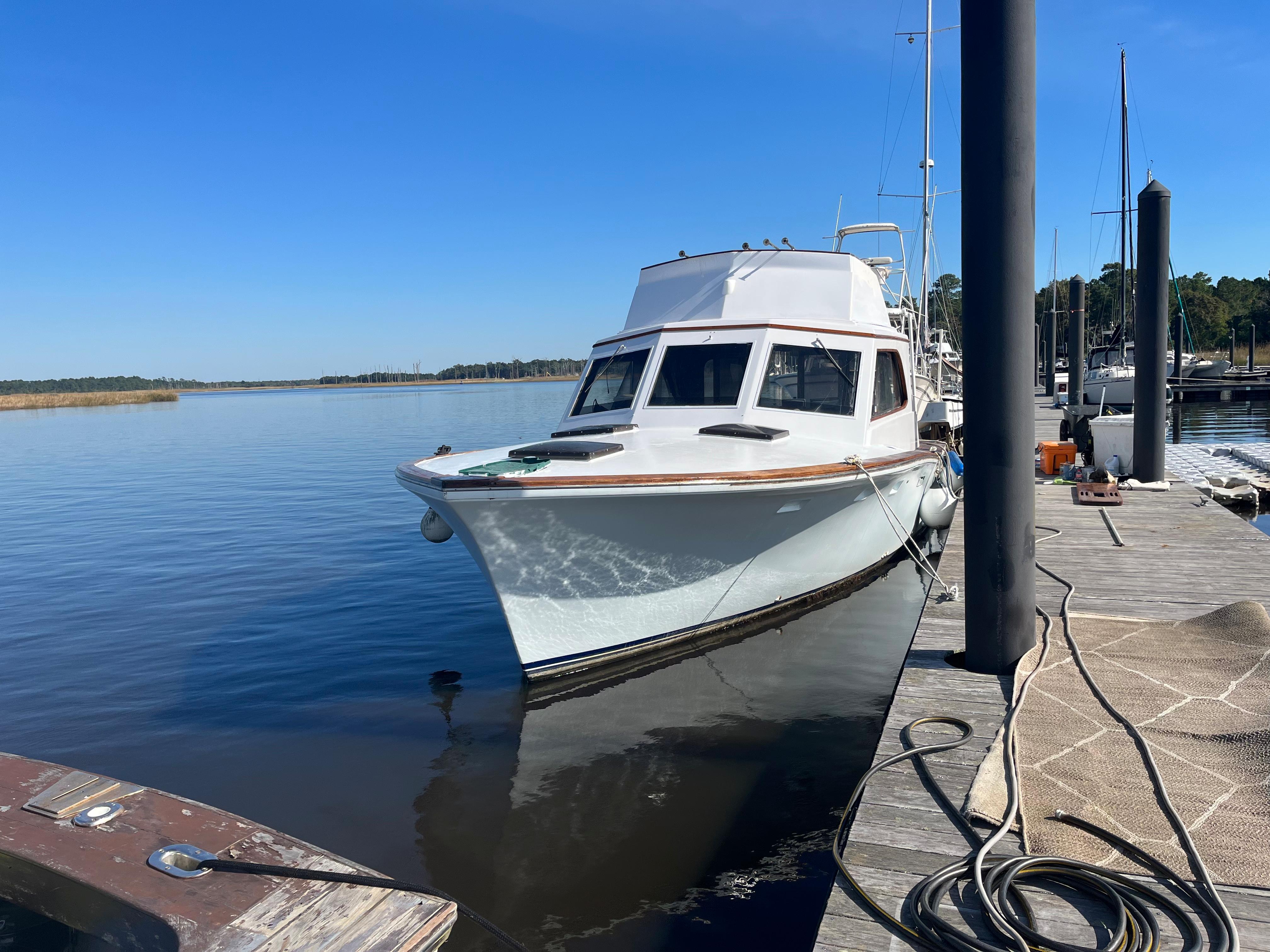 1980 Egg Harbor 33 Sedan, Charleston South Carolina - boats.com