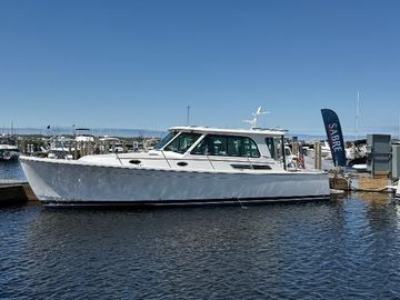 2025 Back Cove 372