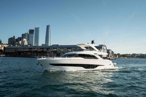 Majesty 72