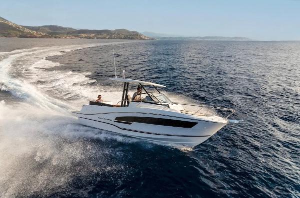 2024 Jeanneau CAP CAMARAT 9.0 WA-2