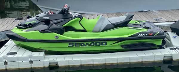 Sea-Doo RXT-X 300