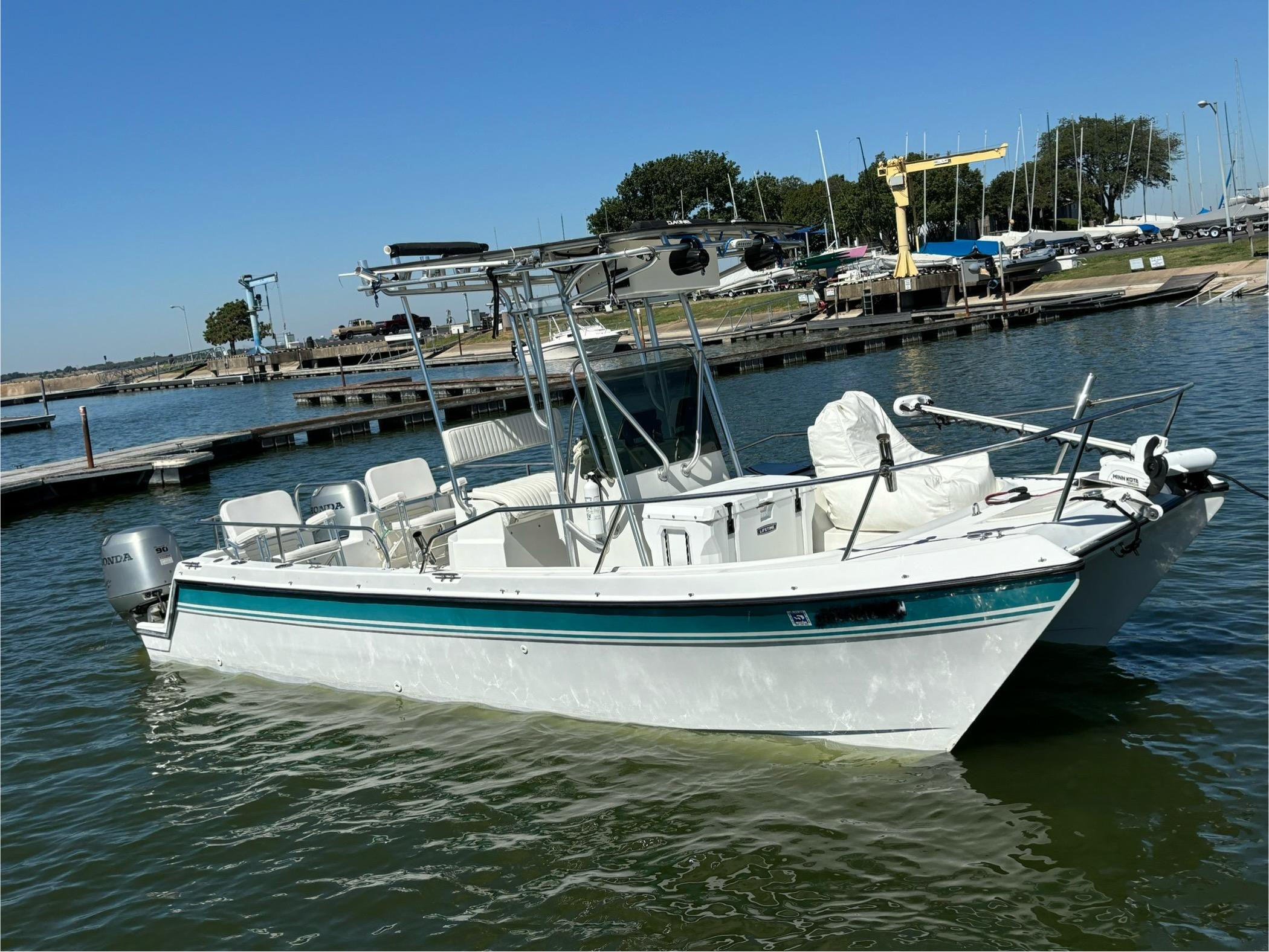 1997 Glacier Bay 220