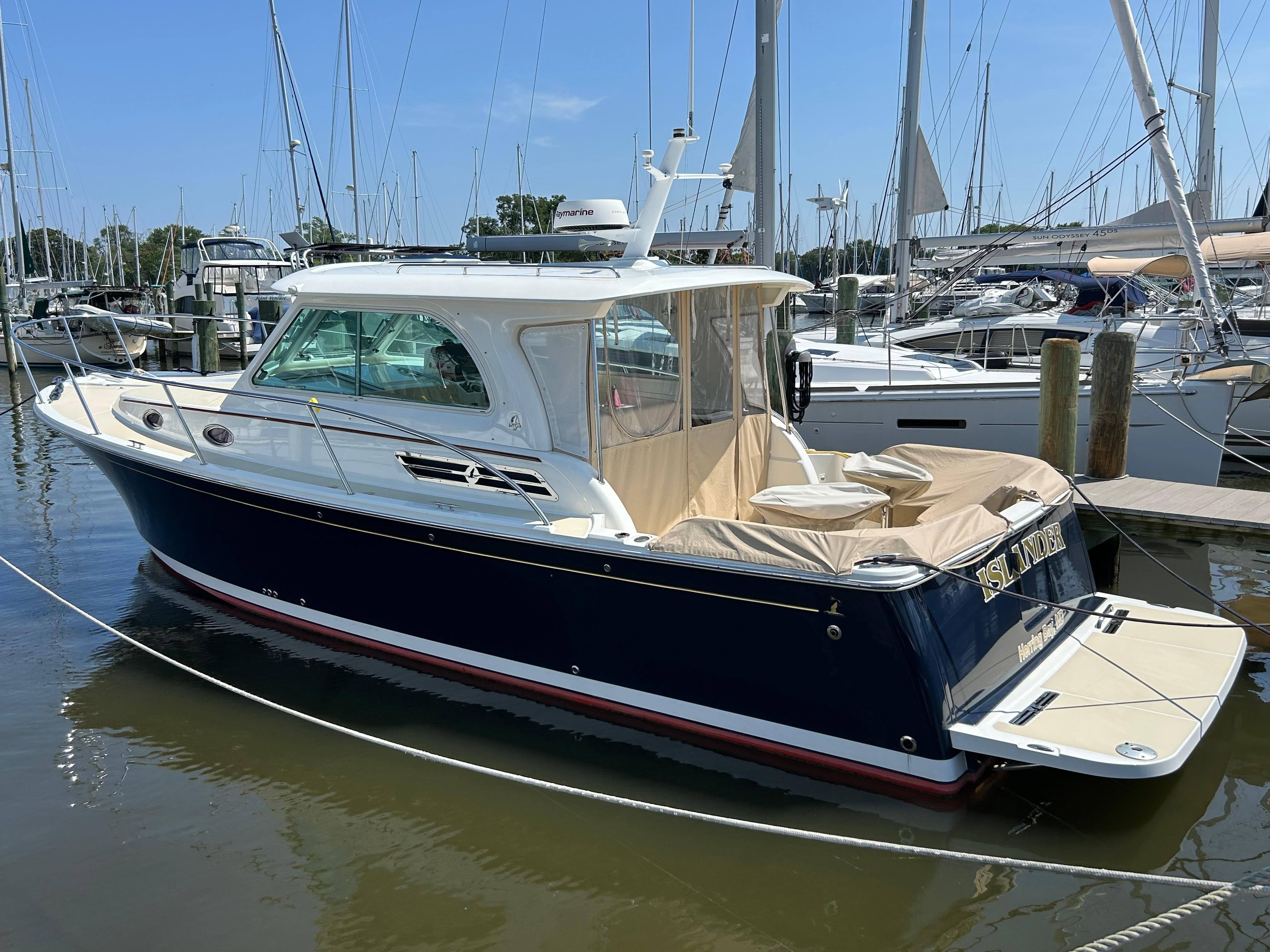 2018 Back Cove 32