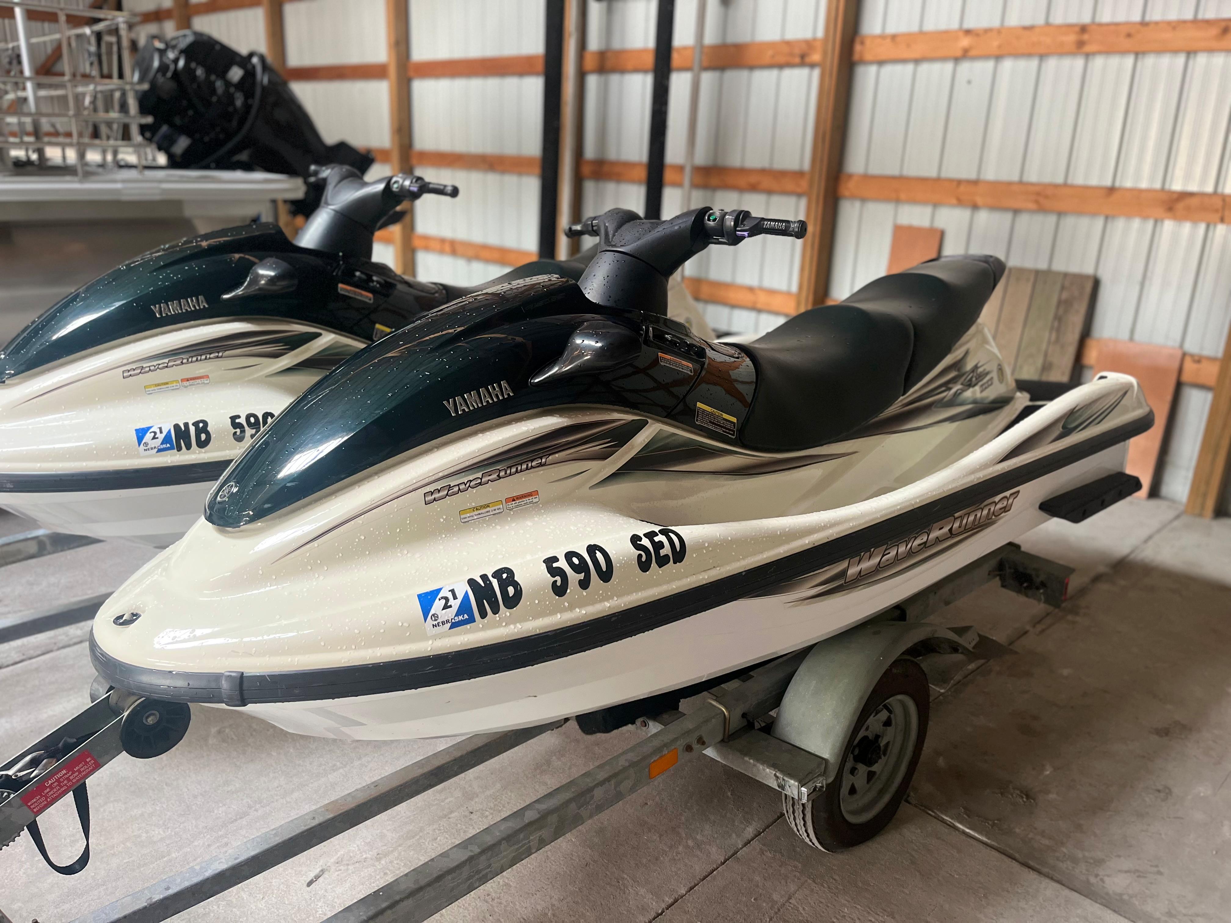 Waverunner deals xl 7