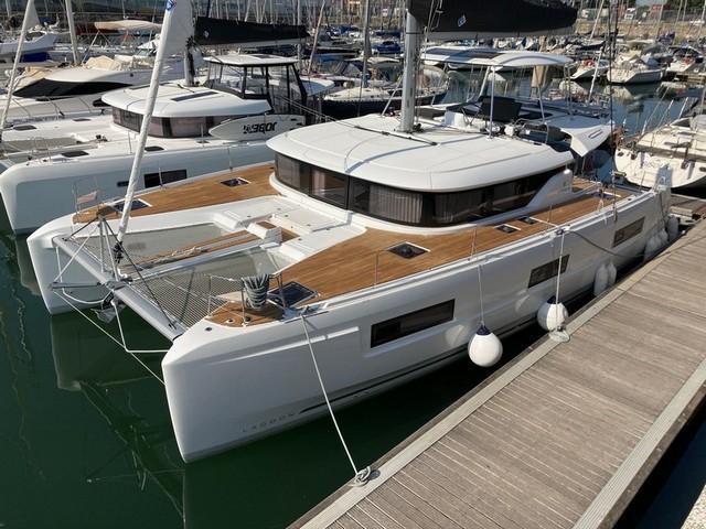 2020 Lagoon 46