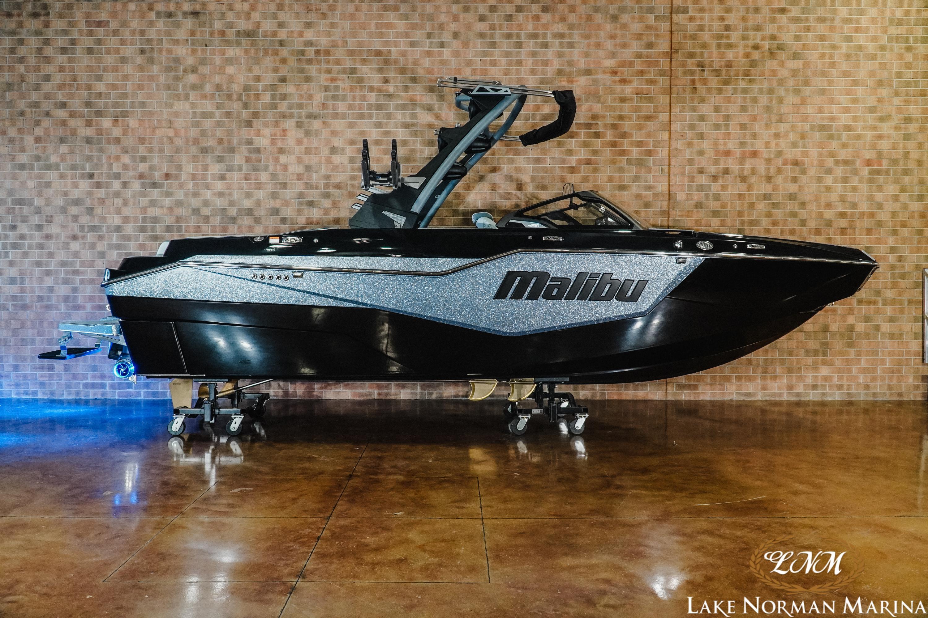 Malibu M230