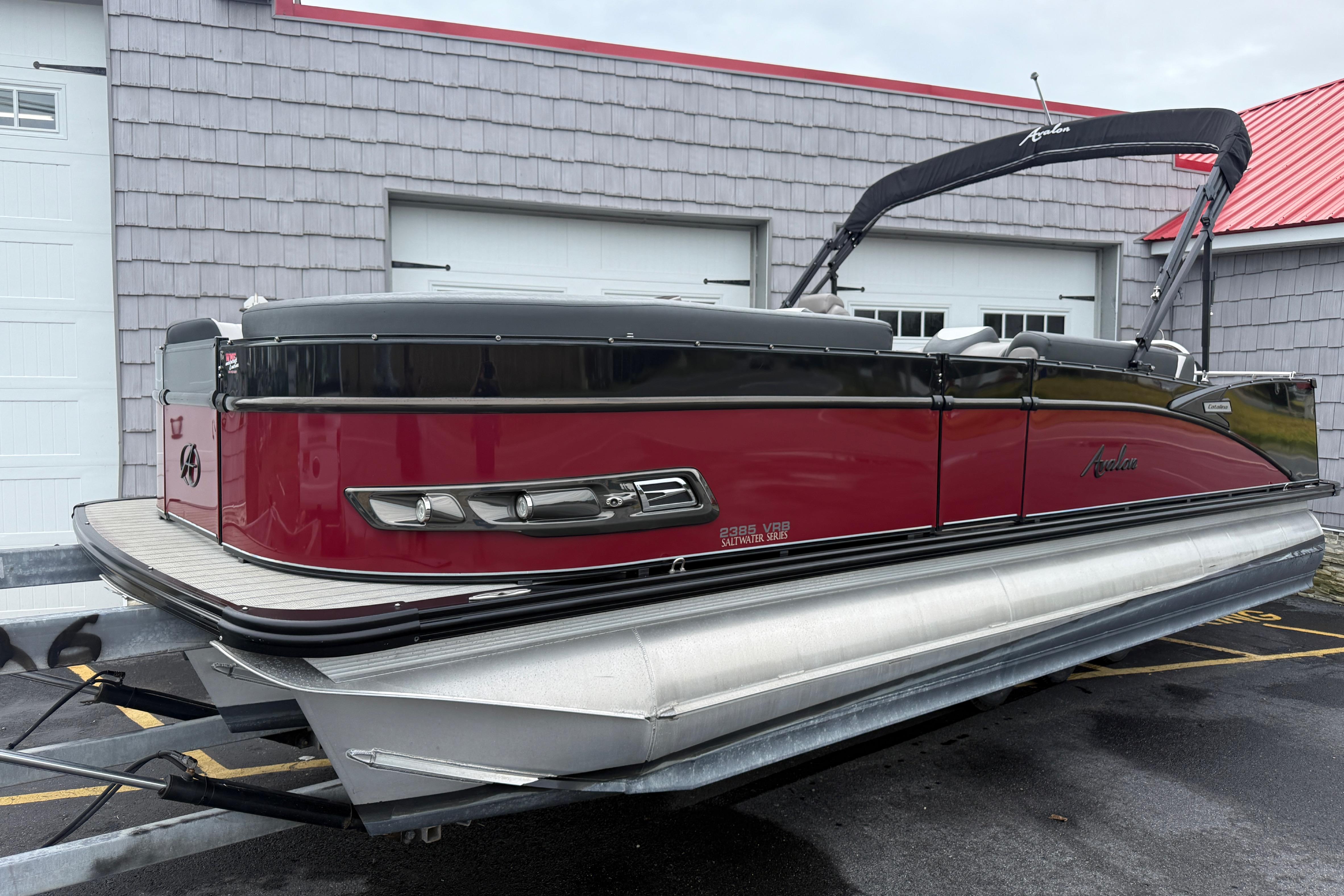 2022 Avalon 2585 Catalina VRB, Tri Toon, High Performance, Mercury 250 V-8 Verado