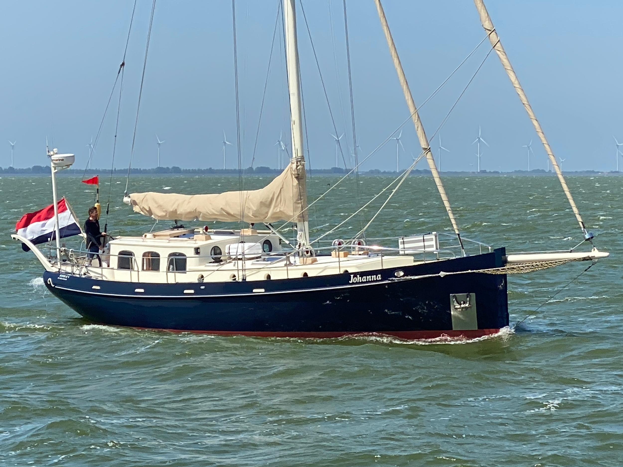 2002 Puffin 42 Alu