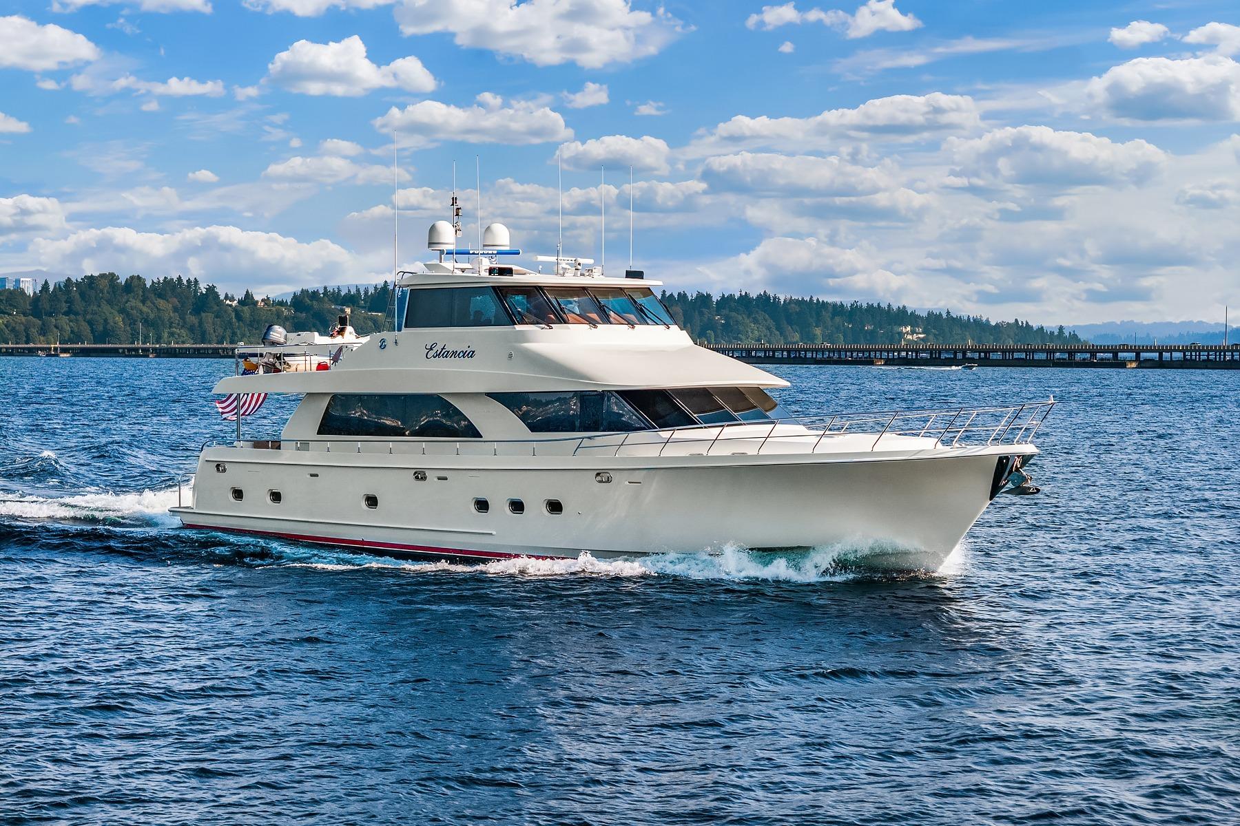 2010 Ocean Alexander 80 Motoryacht