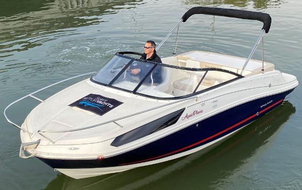 Bayliner VR5 Cuddy Cabin Bayliner VR5 Cuddy Cabin - Overall 1