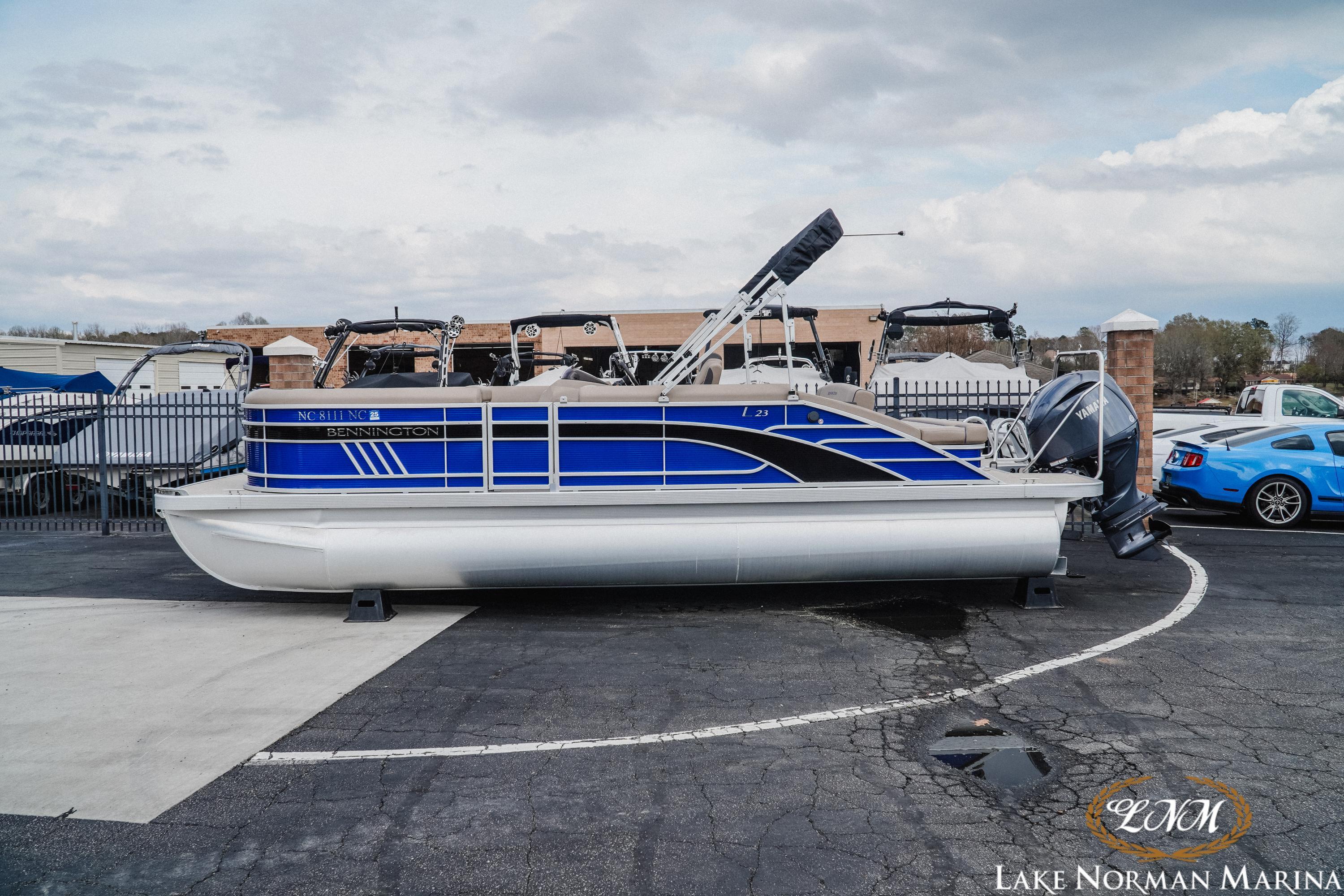 2024 Bennington 23LSB