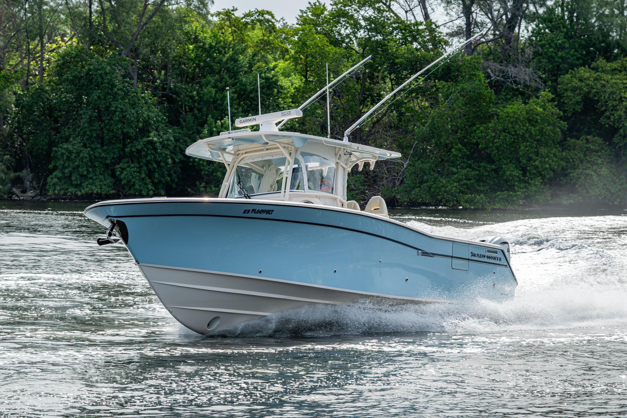 2019 Grady-White Express 330