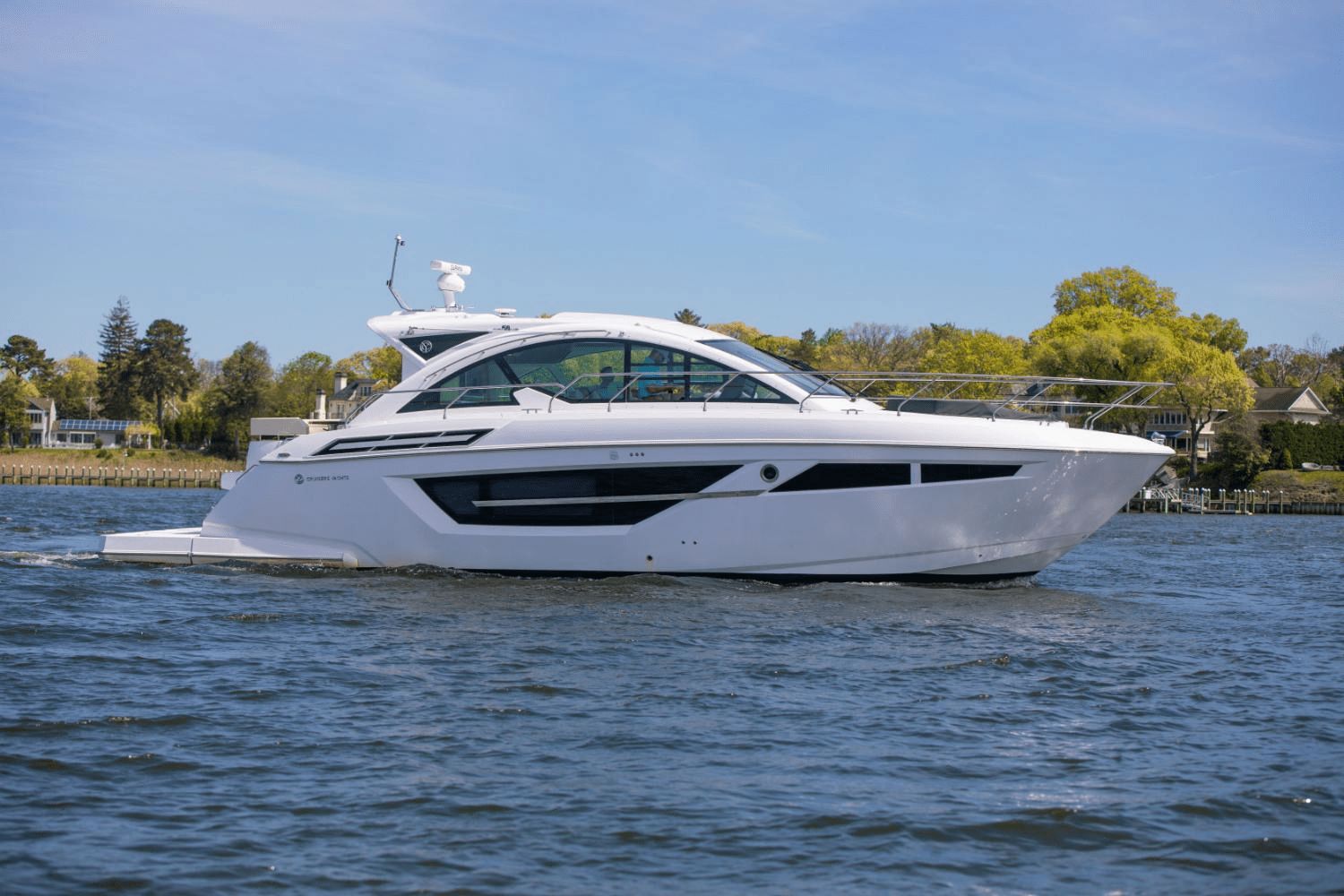 2024 Cruisers Yachts 50 Cantius