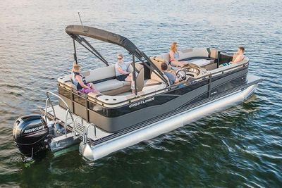 Crestliner 200 Rally CW Boat