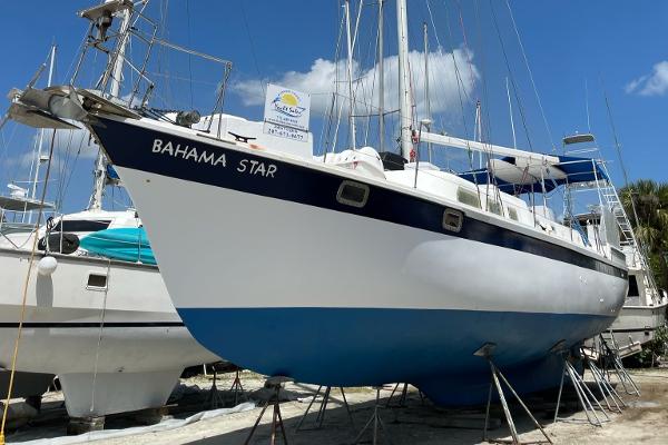 1984 Wellington Sail