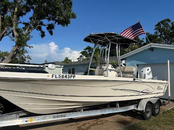2023 Sea Chaser 23 LX Bay Runner