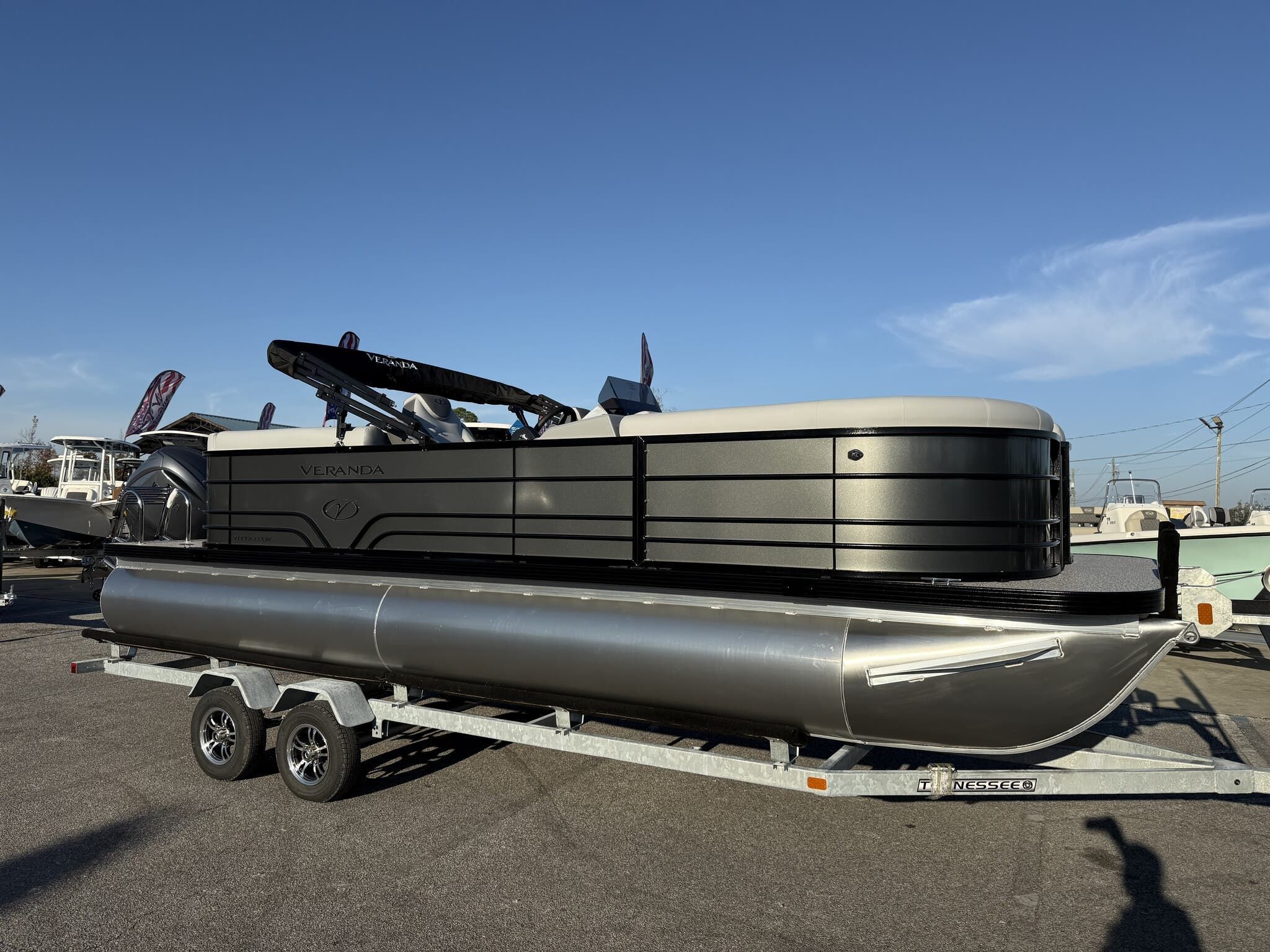 2026 Veranda Vista View Series 22RC TRITOON