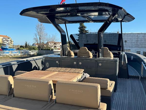 Pardo Yachts 43