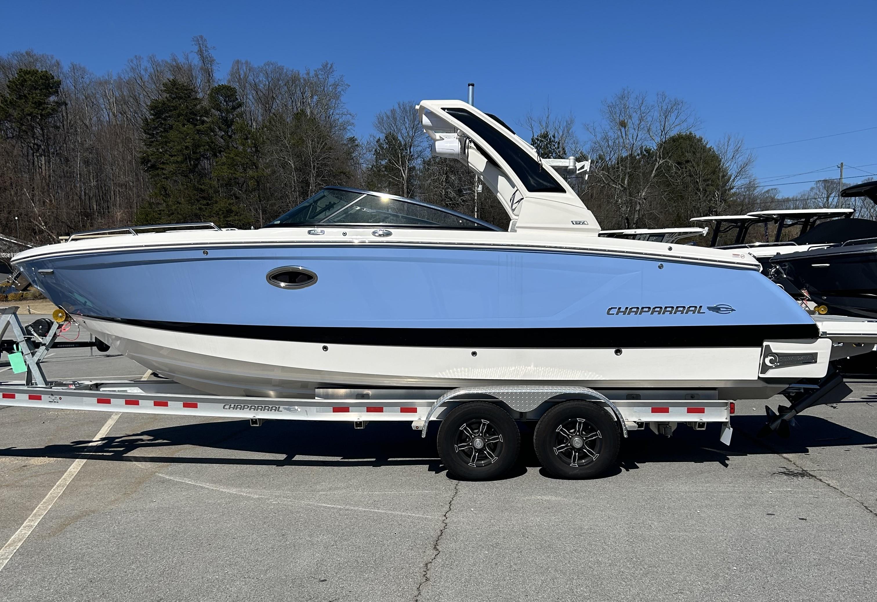 Chaparral 28 Surf