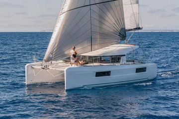 2023 Lagoon 40