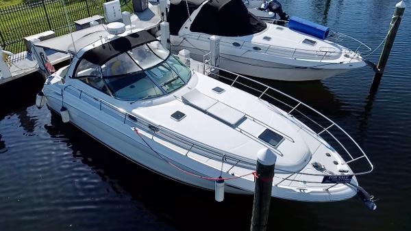 Sea Ray 380 Sundancer 2003 Sea Ray 380 Sundancer yacht docked in marina, aerial view.