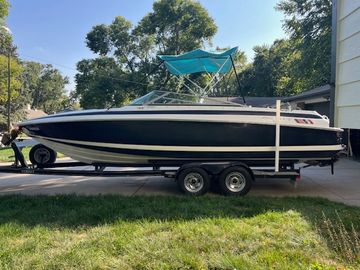1996 Cobalt 253
