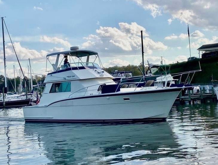 1972 Hatteras Convertible