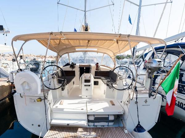 2020 Jeanneau Sun Odyssey 440