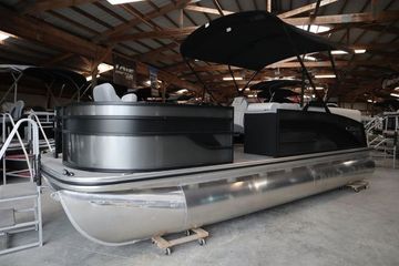 2026 Lowe SF 212 WT Triple Tube Pkg