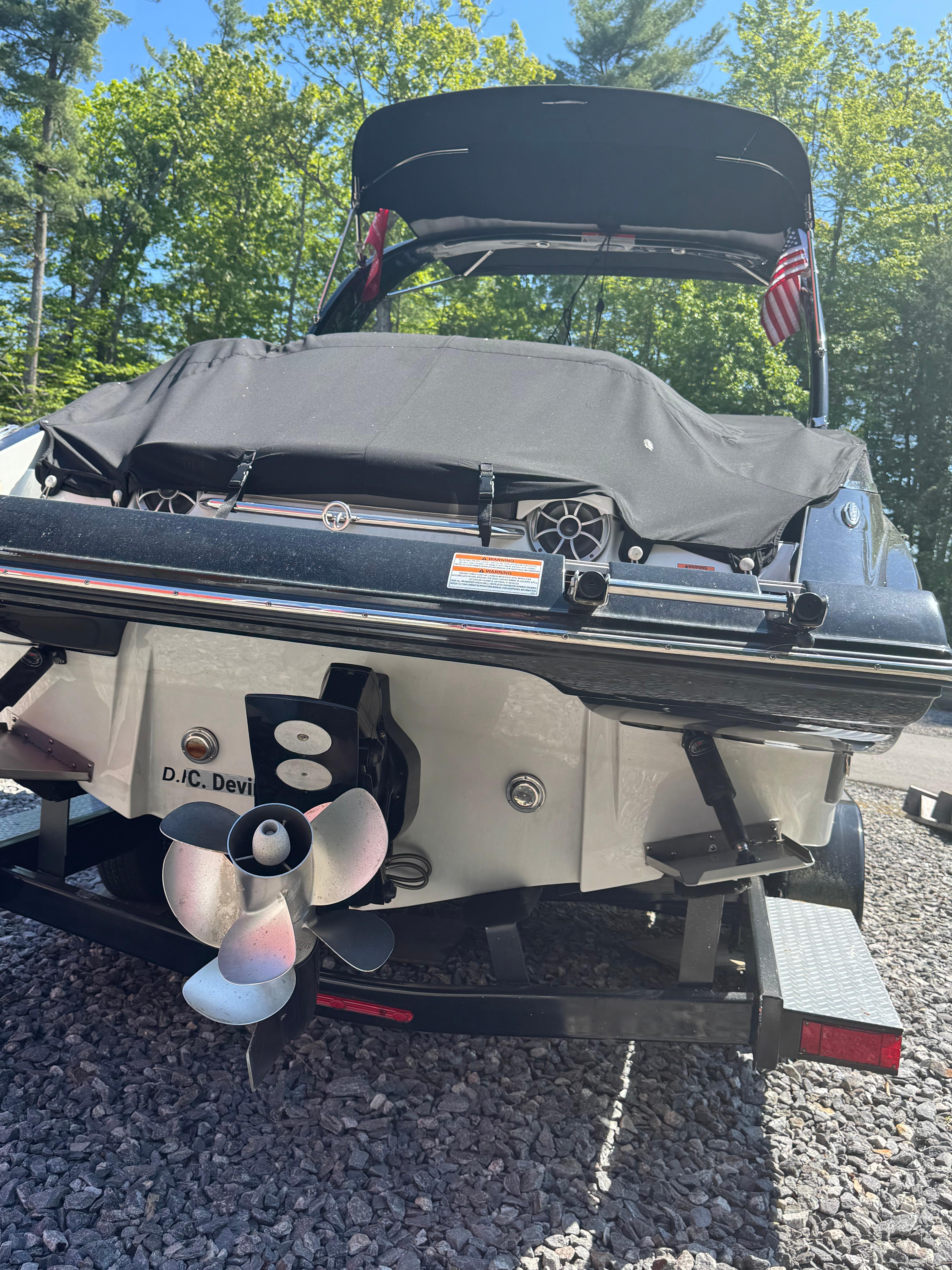 2020 Crownline Eclipse E285