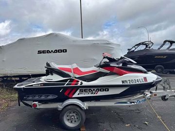 2013 Sea-Doo Wake