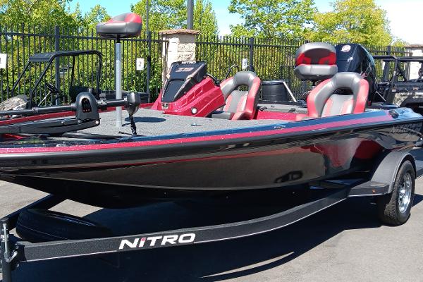 2025 Nitro Z19
