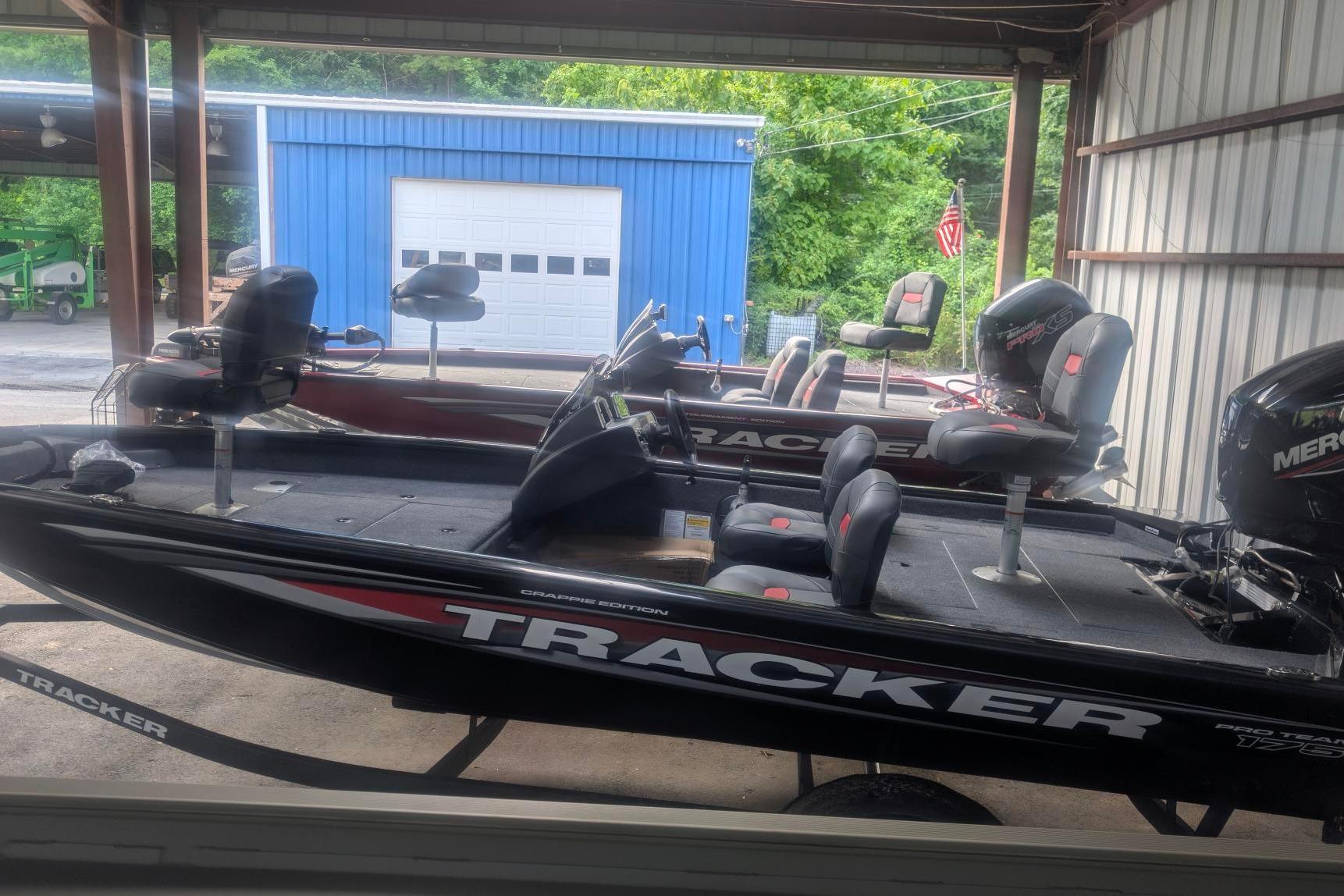 Tracker Pro Team 175 Crappie Edition 2026 Tracker Pro Team 175 Crappie Edition boat in a garage setting.