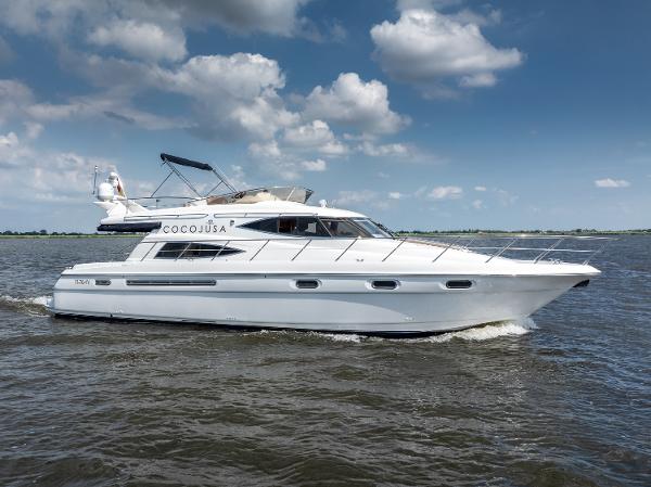 Sealine T52