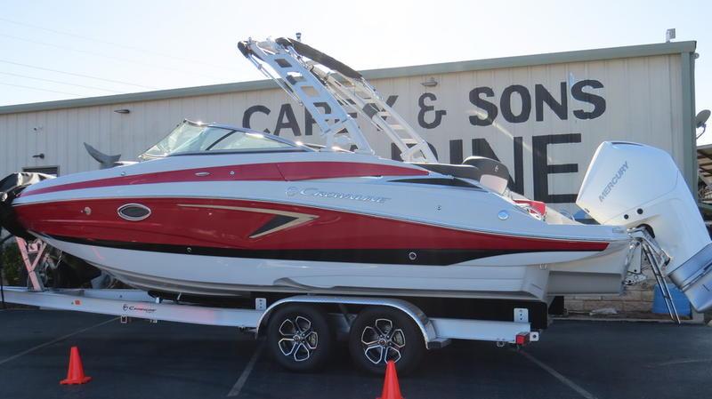 Crownline E260 XS