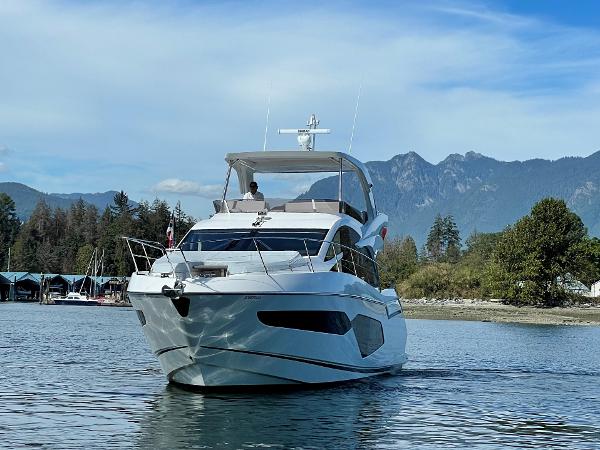 2020 Sunseeker Manhattan 52