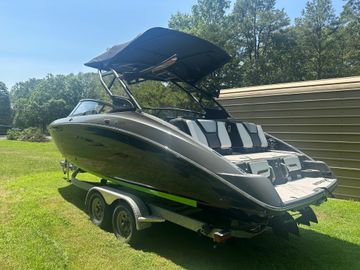 2021 Yamaha Boats 255XD