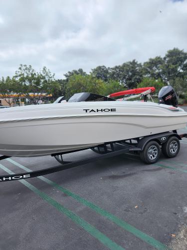 2025 Tahoe T21