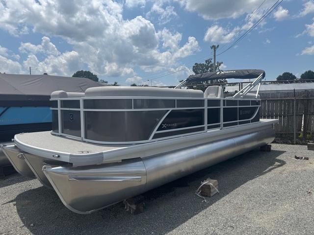 2025 Godfrey Sweetwater 2286 SBX Tritoon - 150 Yamaha