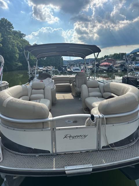 2008 Sun Tracker PARTY BARGE 25 Regency Edition
