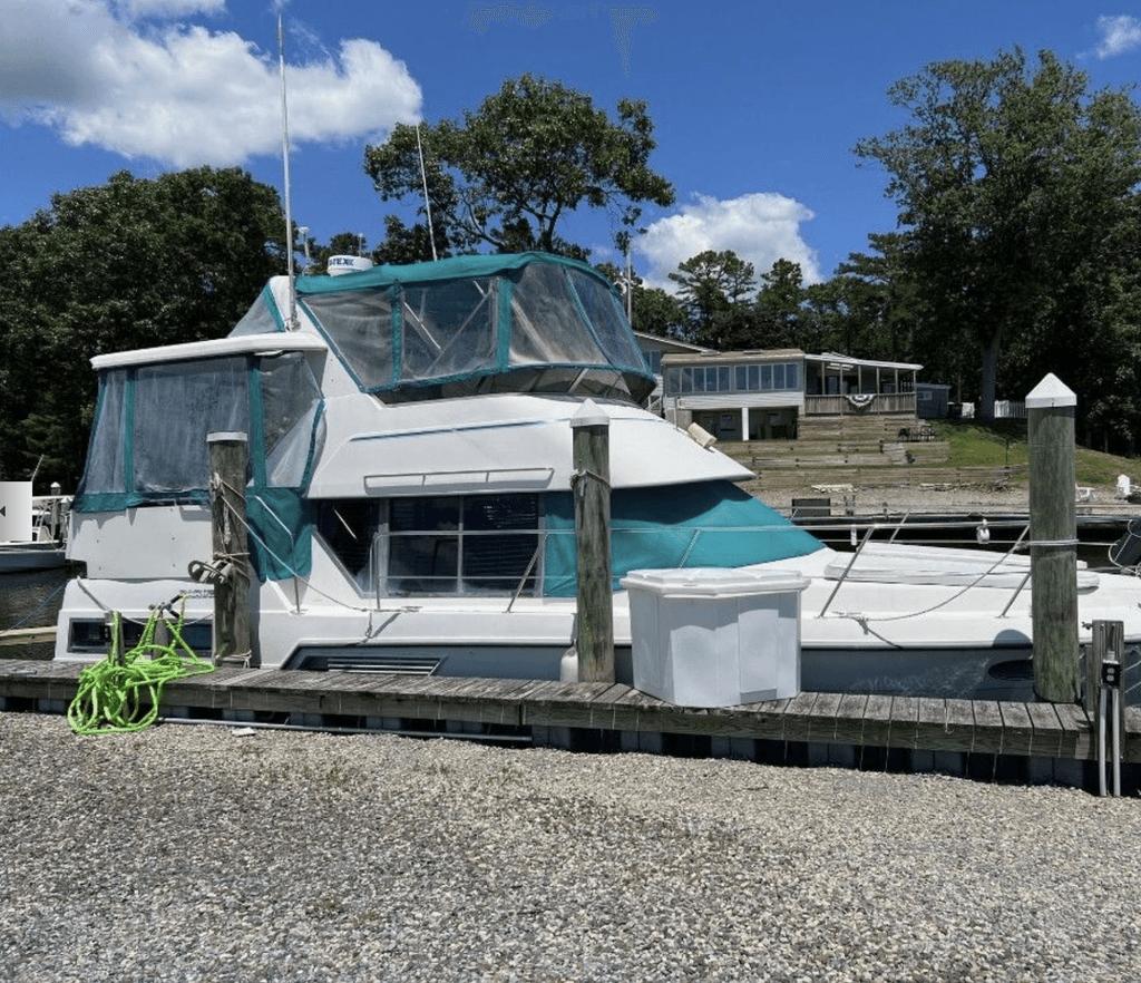 1994 Carver AFT