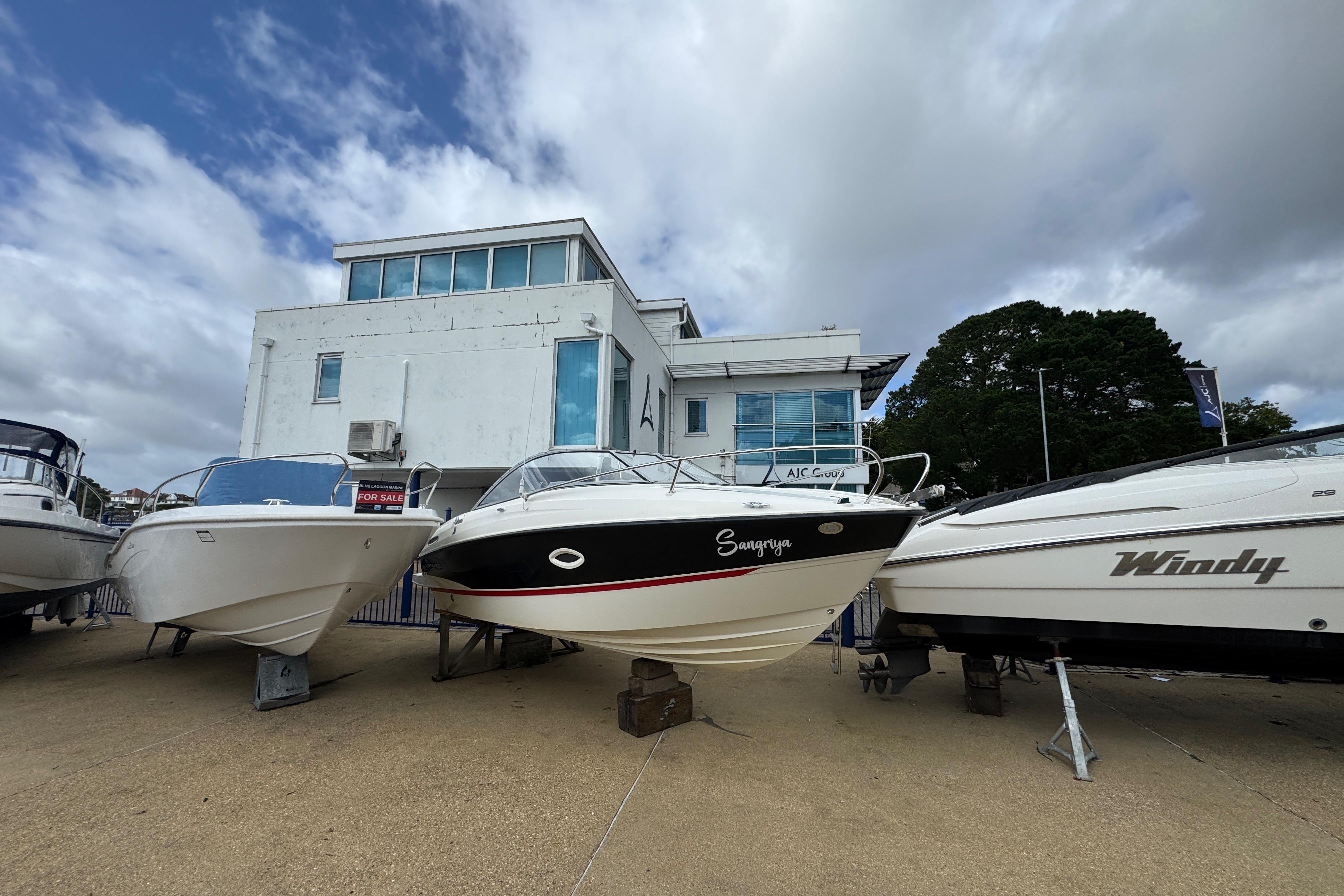 2015 Bayliner 642 Cuddy