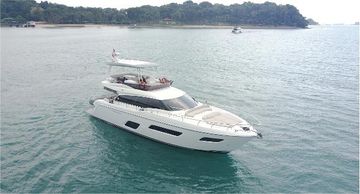 2022 Ferretti Yachts 550
