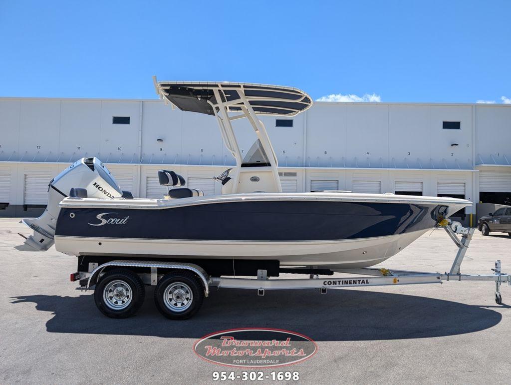 2024 Scout Seabrook Center Console Fishing