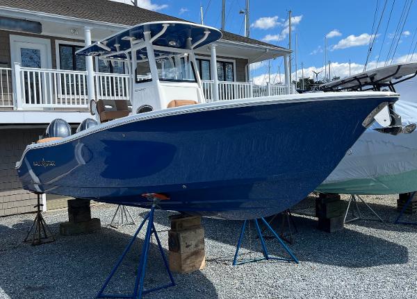2024 NauticStar 252 Legacy