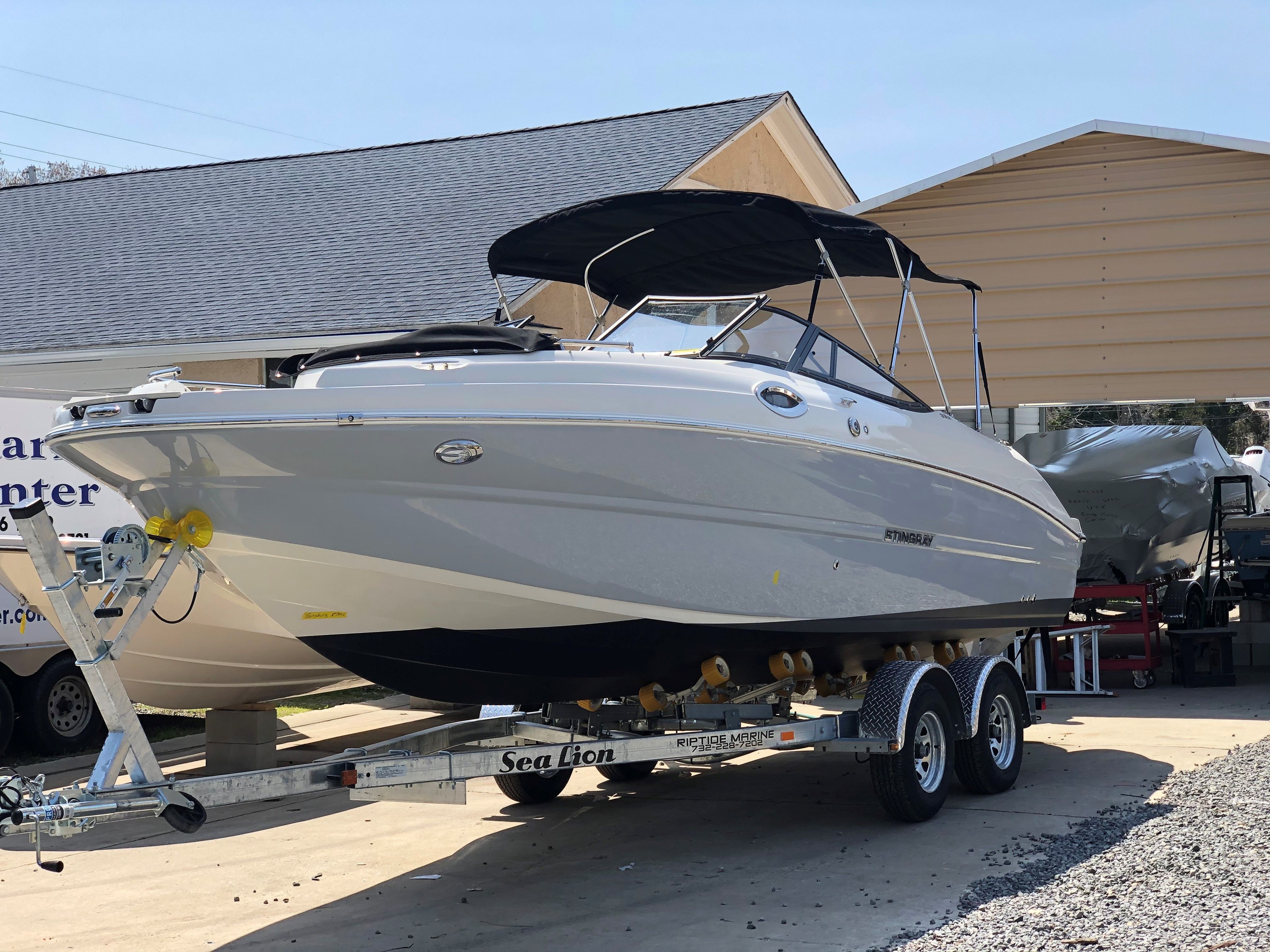 2021 Stingray 231 DC