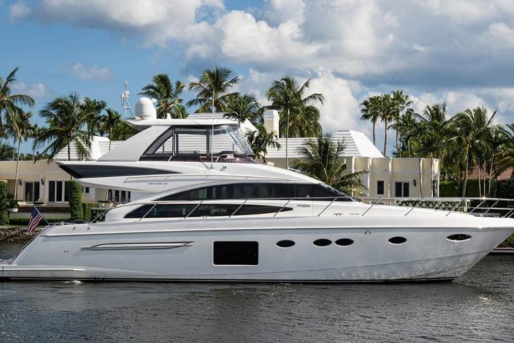 2016 Princess F64