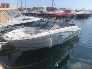 Jeanneau Cap Camarat 7.5 BR 2019 Jeanneau Cap Camarat 7.5 BR boat docked in a marina.