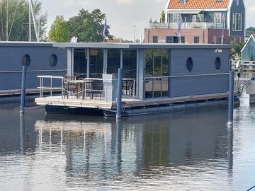 2022 La Mare Houseboat Apartboat L Long